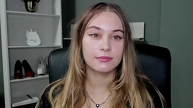 Snapshot of kitty_valeria chatting on November 10, 2025, 9:58 pm kitty valeria online show from November 10, 2025, 9:58 pm