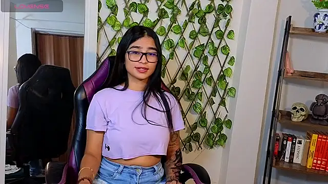 thalia 066 online show from March 13, 2025, 2:49 am