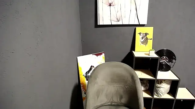 lady olivia  online show from September 17, 2025, 5:25 pm