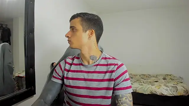 Snapshot of Balo_lovers chatting on February 10, 2025, 2:26 pm Balo lovers online show from February 10, 2025, 2:26 pm