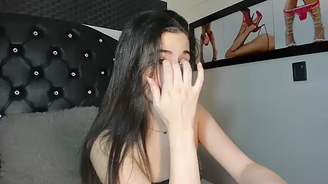 diana queen  online show from May 31, 2026, 9:27 pm