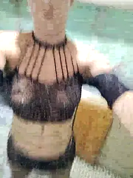 thalia zomerts online show from December 19, 2025, 10:28 pm