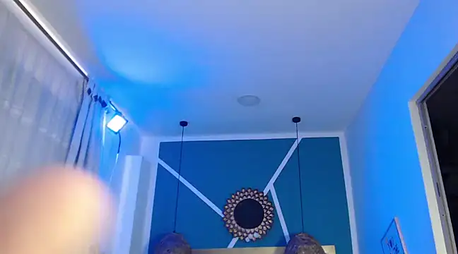 Snapshot of soffiaha_lor chatting on December 28, 2024, 8:25 pm soffiaha lor online show from December 28, 2024, 8:25 pm