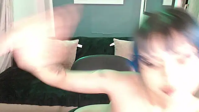 Snapshot of soffiaha_lor chatting on March 17, 2025, 11:54 pm soffiaha lor online show from March 17, 2025, 11:54 pm