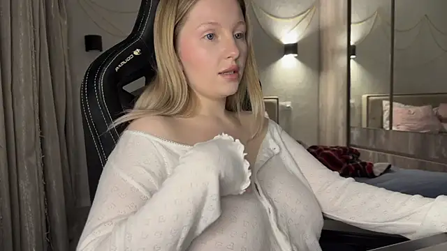 x ivy x online show from January 4, 2025, 3:49 pm