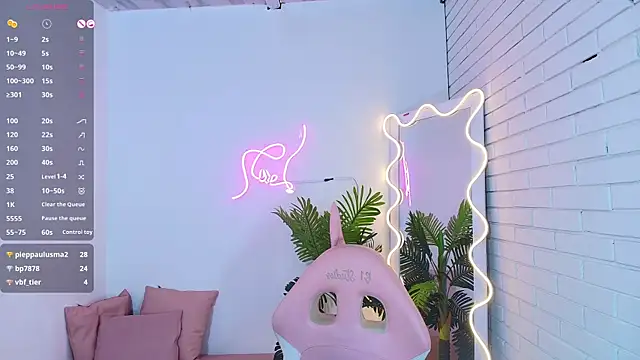 Snapshot of Chiara_tay chatting on March 10, 2025, 10:15 am Chiara tay online show from March 10, 2025, 10:15 am