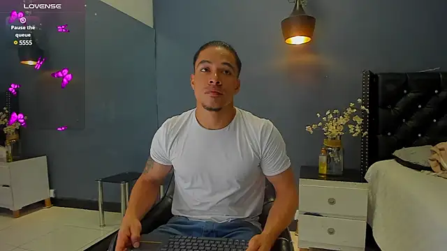Snapshot of Bryson_Collins_ chatting on March 1, 2025, 11:17 am Bryson Collins online show from March 1, 2025, 11:17 am