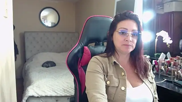 Snapshot of Carol_Scottt chatting on July 12, 2026, 12:12 am Carol Scottt online show from July 12, 2026, 12:12 am