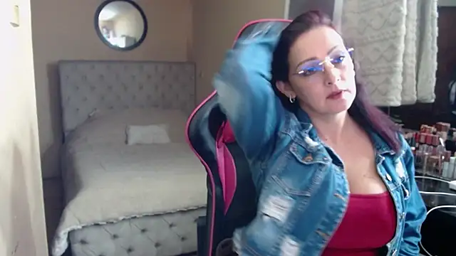 Snapshot of Carol_Scottt chatting on July 29, 2026, 3:10 pm Carol Scottt online show from July 29, 2026, 3:10 pm