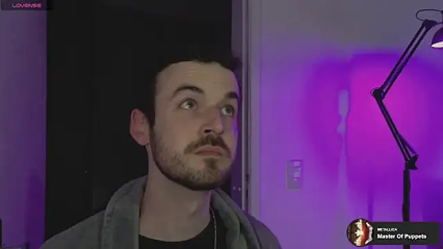 sexxxsutra online show from April 11, 2026, 10:14 pm