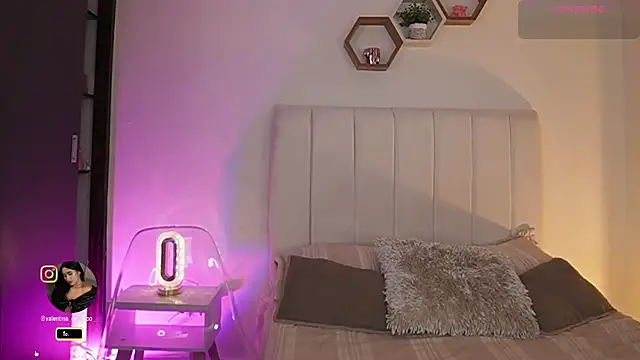 Madison evans1 online show from September 25, 2025, 3:54 am