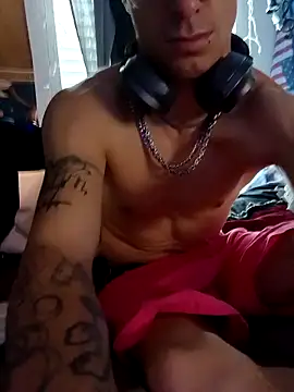 --D-a-D-D-y- online show from September 11, 2025, 10:21 pm