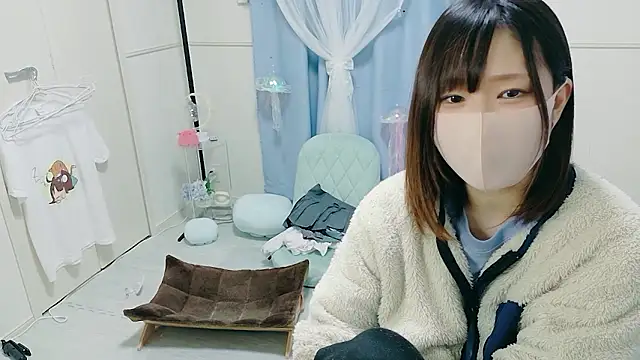 Snapshot of MEI--55 chatting on November 7, 2025, 9:09 am MEI--55 online show from November 7, 2025, 9:09 am