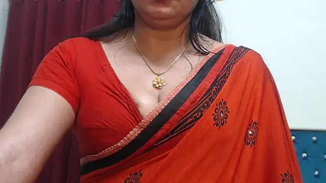 desi-maisa130 online show from September 25, 2025, 4:32 pm