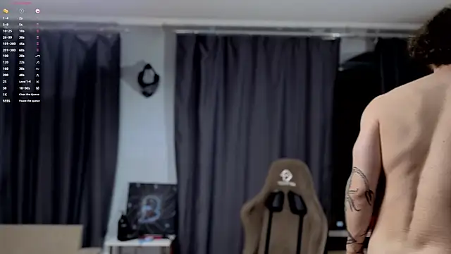 Snapshot of pleasure8869 chatting on October 28, 2025, 8:18 am pleasure8869 online show from October 28, 2025, 8:18 am