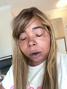 JCCaramelbarbie1 online show from December 16, 2025, 2:55 pm