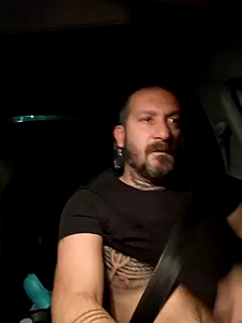 Snapshot of teddy79good chatting on October 23, 2025, 4:01 am teddy79good online show from October 23, 2025, 4:01 am