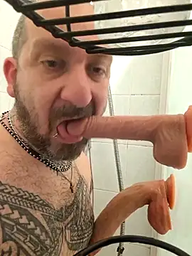 teddy79good online show from February 24, 2026, 5:11 pm