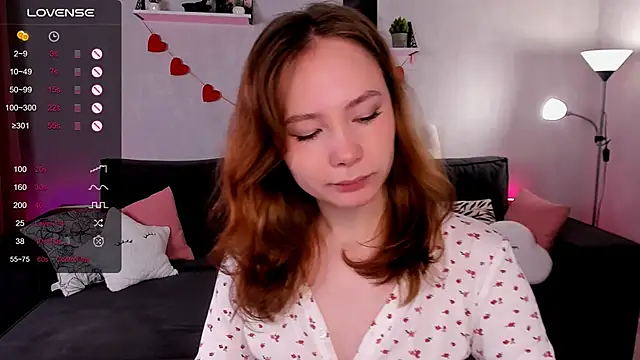 LanaBlu  online show from September 20, 2025, 2:34 am