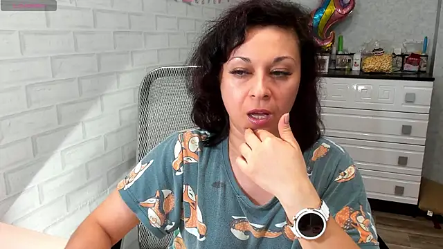 Snapshot of TeasyLana chatting on March 13, 2026, 8:48 pm TeasyLana online show from March 13, 2026, 8:48 pm