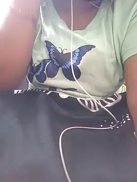 Aishu-tamil09 online show from December 9, 2024, 6:35 pm