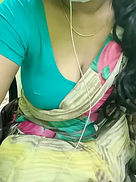 Aishu-tamil09 online show from January 24, 2025, 3:02 pm