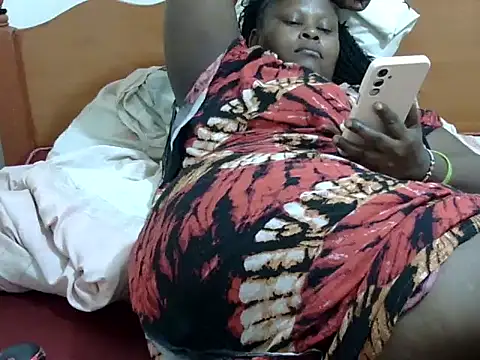 Pretty lilly02 online show from October 31, 2025, 5:36 pm