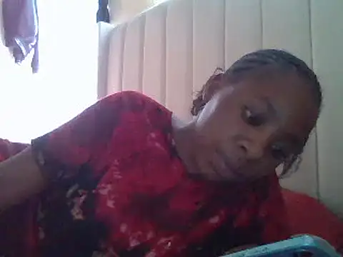 Queen loveer online show from February 9, 2025, 10:53 am