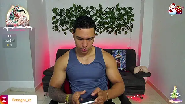 Snapshot of Taylor_John chatting on December 20, 2024, 2:16 pm Taylor John online show from December 20, 2024, 2:16 pm