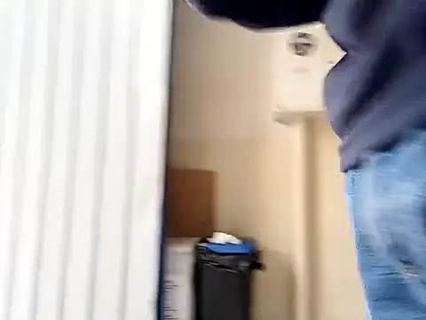 Snapshot of paisa233 chatting on February 10, 2026, 1:04 pm paisa233 online show from February 10, 2026, 1:04 pm