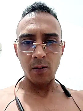 Snapshot of paisa233 chatting on February 24, 2026, 4:21 am paisa233 online show from February 24, 2026, 4:21 am