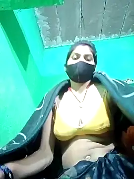 Snapshot of HOTBABITARAJ chatting on February 6, 2025, 1:10 pm HOTBABITARAJ online show from February 6, 2025, 1:10 pm