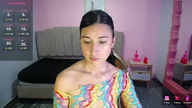 lizzyluk ch online show from October 20, 2025, 10:43 pm