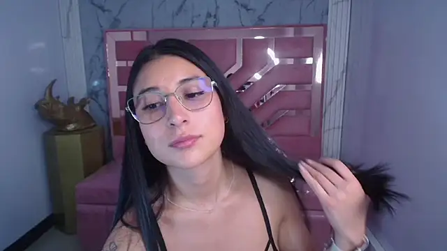 lizzyluk ch online show from January 14, 2026, 8:03 pm