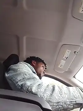 Snapshot of rayyymack chatting on September 24, 2025, 2:42 pm rayyymack online show from September 24, 2025, 2:42 pm