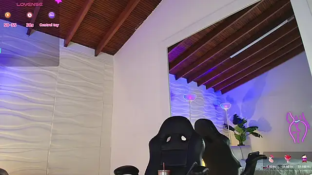 Snapshot of mariablonde_ chatting on January 17, 2025, 3:32 pm mariablonde online show from January 17, 2025, 3:32 pm