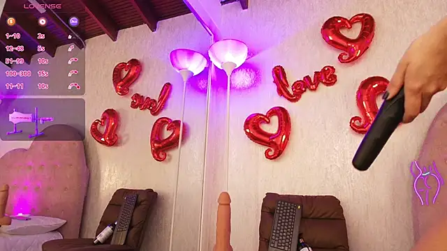 Snapshot of mariablonde_ chatting on February 4, 2025, 12:22 pm mariablonde online show from February 4, 2025, 12:22 pm