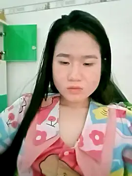 Snapshot of Sahara-lovexoxo chatting on January 8, 2025, 6:09 am Sahara-lovexoxo online show from January 8, 2025, 6:09 am