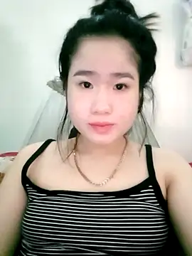 Snapshot of Sahara-lovexoxo chatting on February 2, 2025, 4:37 am Sahara-lovexoxo online show from February 2, 2025, 4:37 am