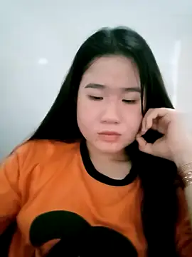 Snapshot of Sahara-lovexoxo chatting on March 13, 2025, 5:33 am Sahara-lovexoxo online show from March 13, 2025, 5:33 am