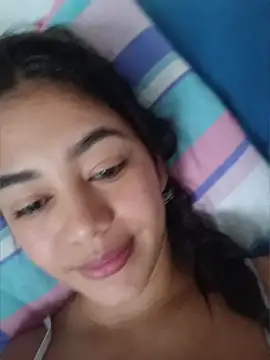 Snapshot of azzahara069 chatting on May 23, 2026, 8:46 pm azzahara069 online show from May 23, 2026, 8:46 pm