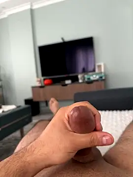 alwayssexyss online show from December 1, 2025, 7:35 am