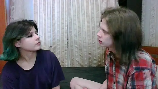 Snapshot of Crystal_Love_Porn chatting on March 20, 2025, 3:56 am Crystal Love Porn online show from March 20, 2025, 3:56 am