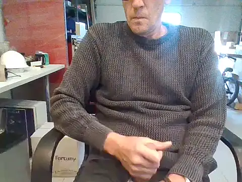 Raimundo1971 online show from March 25, 2026, 1:50 pm