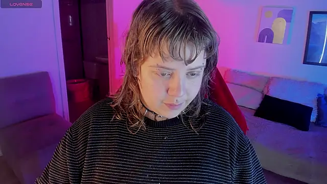 Sabrina scarlett online show from October 2, 2025, 5:14 am