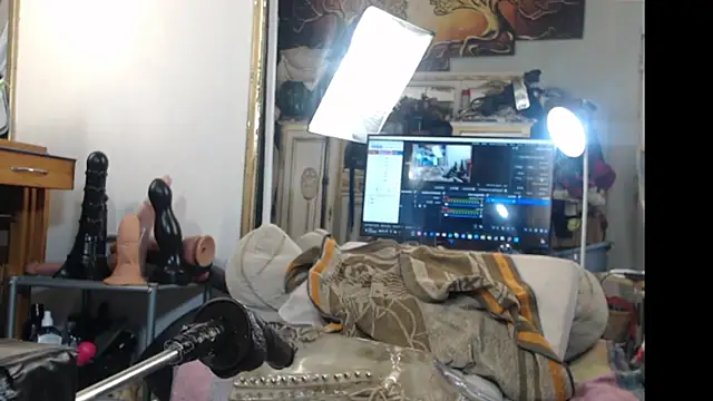 Snapshot of Jennytop chatting on September 20, 2025, 4:52 pm Jennytop online show from September 20, 2025, 4:52 pm