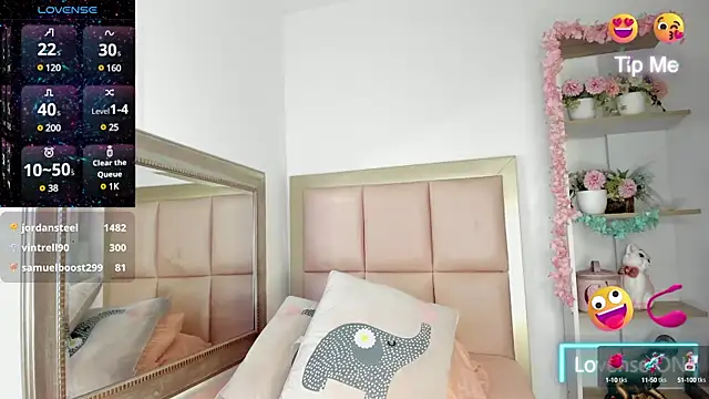 Snapshot of Kendy_Wilkinson chatting on January 3, 2025, 3:01 pm Kendy Wilkinson online show from January 3, 2025, 3:01 pm