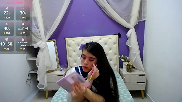 Snapshot of Ingrid_Casas chatting on December 31, 2024, 1:19 pm Ingrid Casas online show from December 31, 2024, 1:19 pm