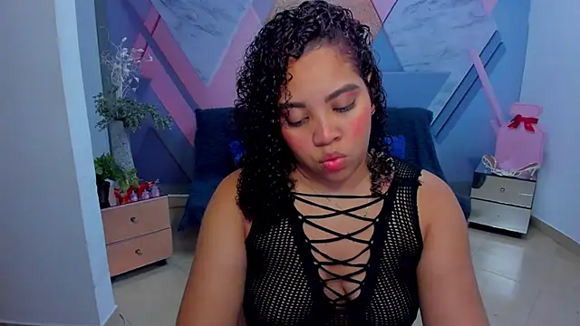 AngelaCoffee online show from January 22, 2025, 2:26 am