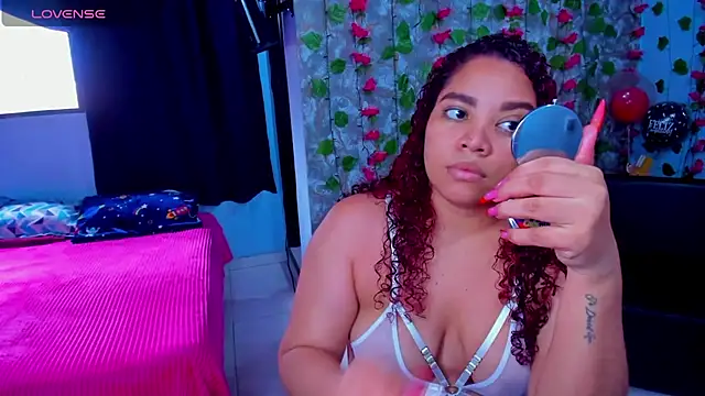 AngelaCoffee online show from June 3, 2026, 8:58 pm